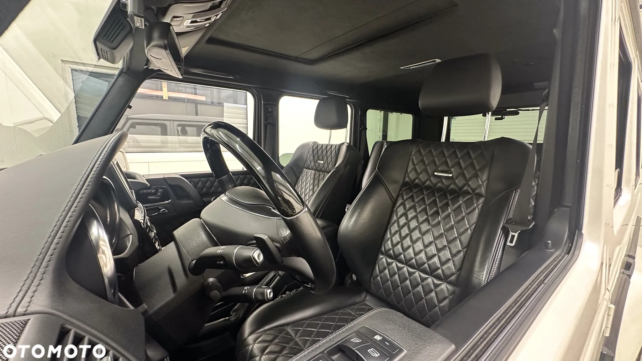 Mercedes-Benz Klasa G 63 AMG L - 23