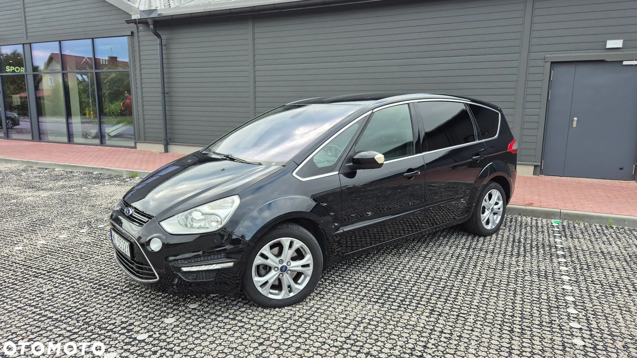 Ford S-Max 2.0 TDCi DPF Titanium - 1