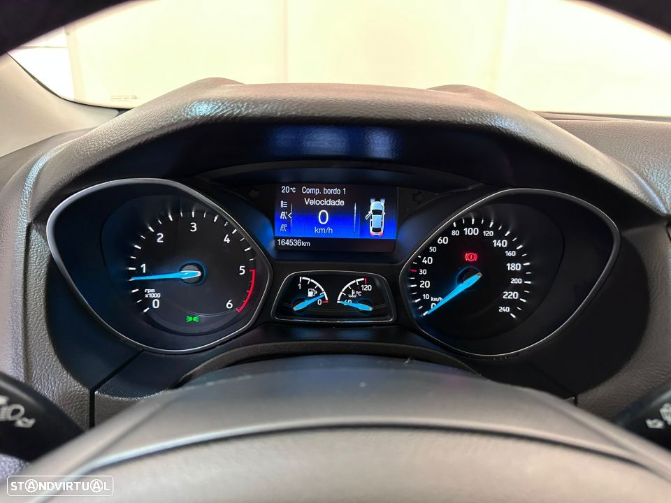 Ford Focus 1.5 TDCi Titanium - 20