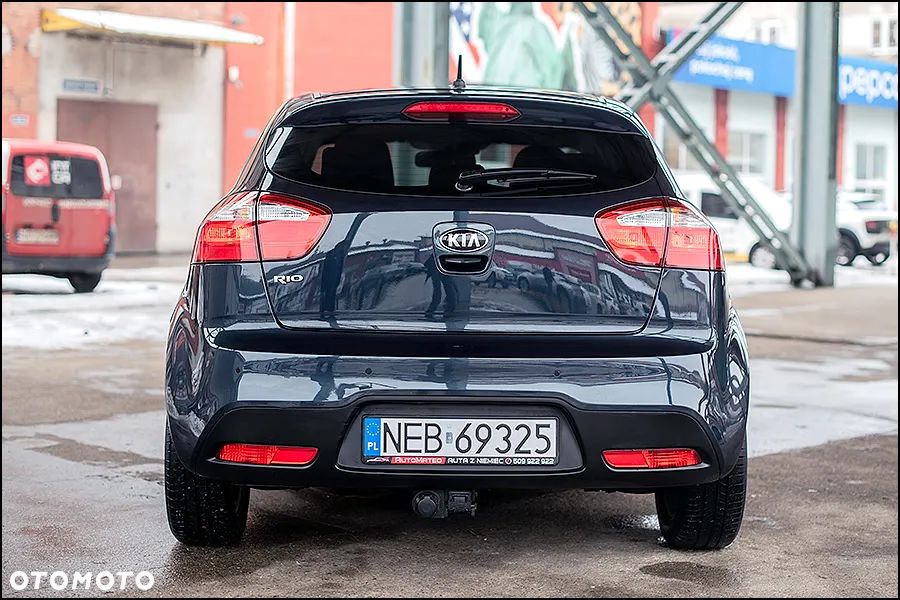 Kia Rio 1.2 Dream Team Edition - 9