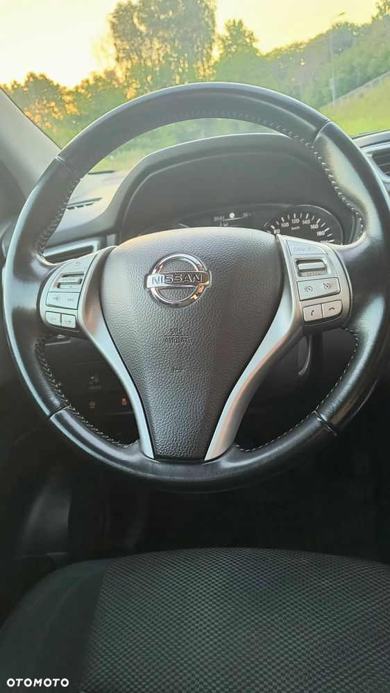 Nissan Qashqai 1.2 DIG-T N-Connecta - 21