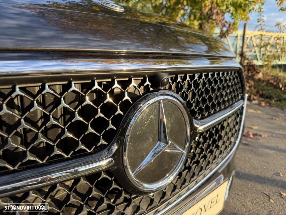 Mercedes-Benz E 300 de - 12