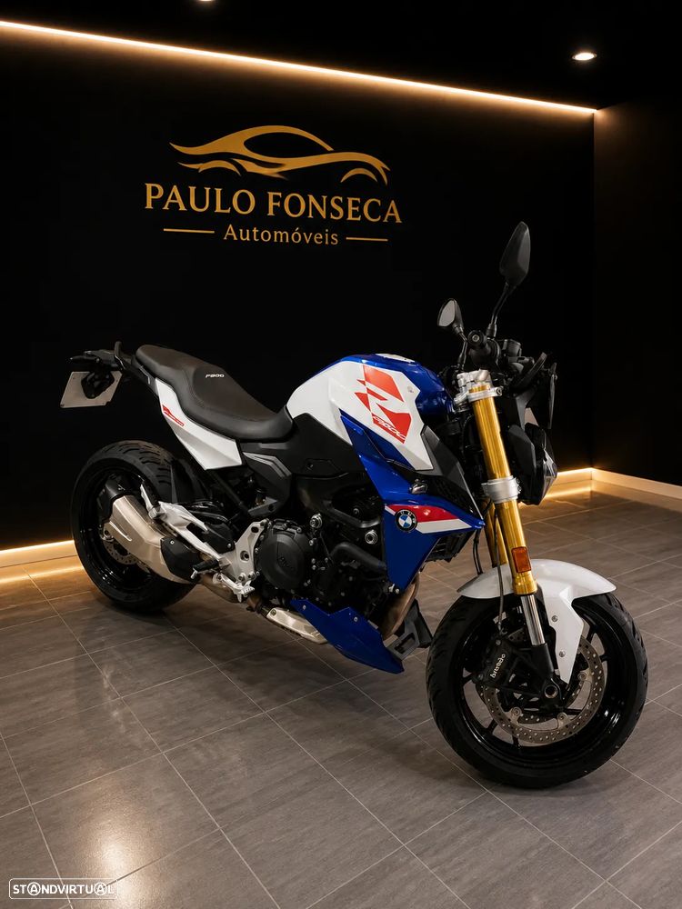 BMW F 900 R Tricolor - 5