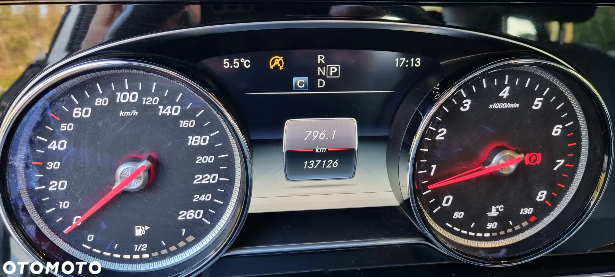Mercedes-Benz Klasa E 200 9G-TRONIC - 16