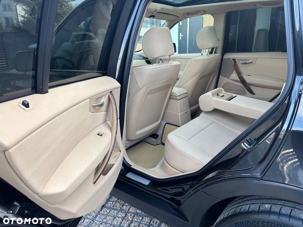 BMW X3 xDrive35d - 13