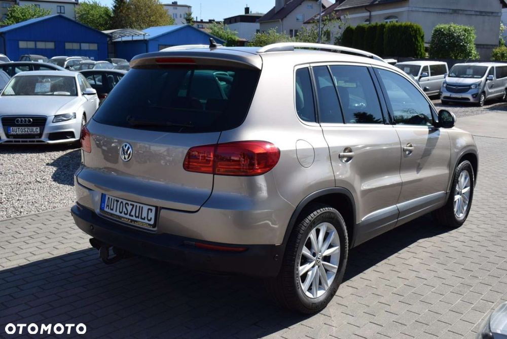 Volkswagen Tiguan - 10