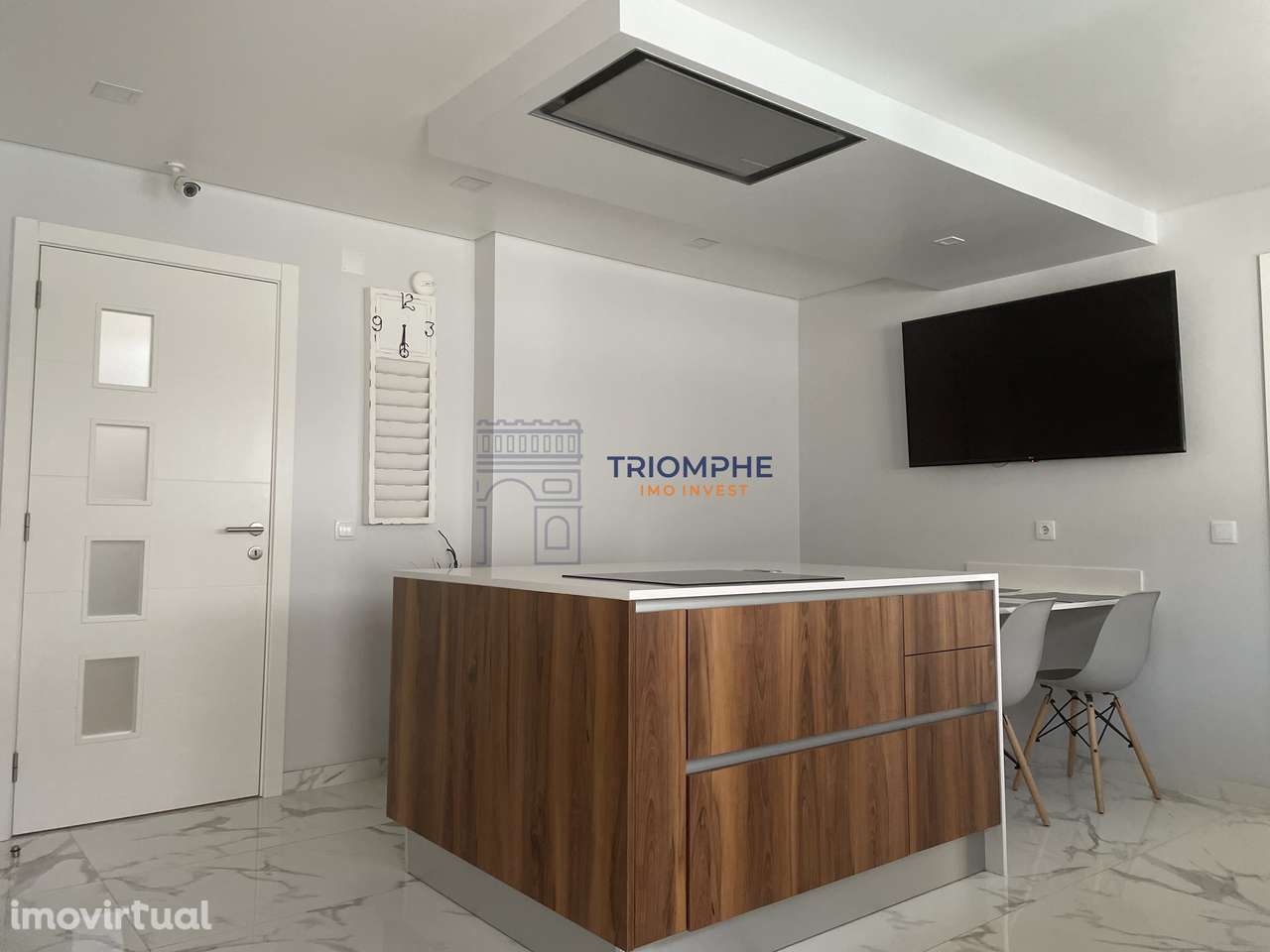 Moradia T4 Arquitetura Moderna Abóboda - Grande imagem: 2/42