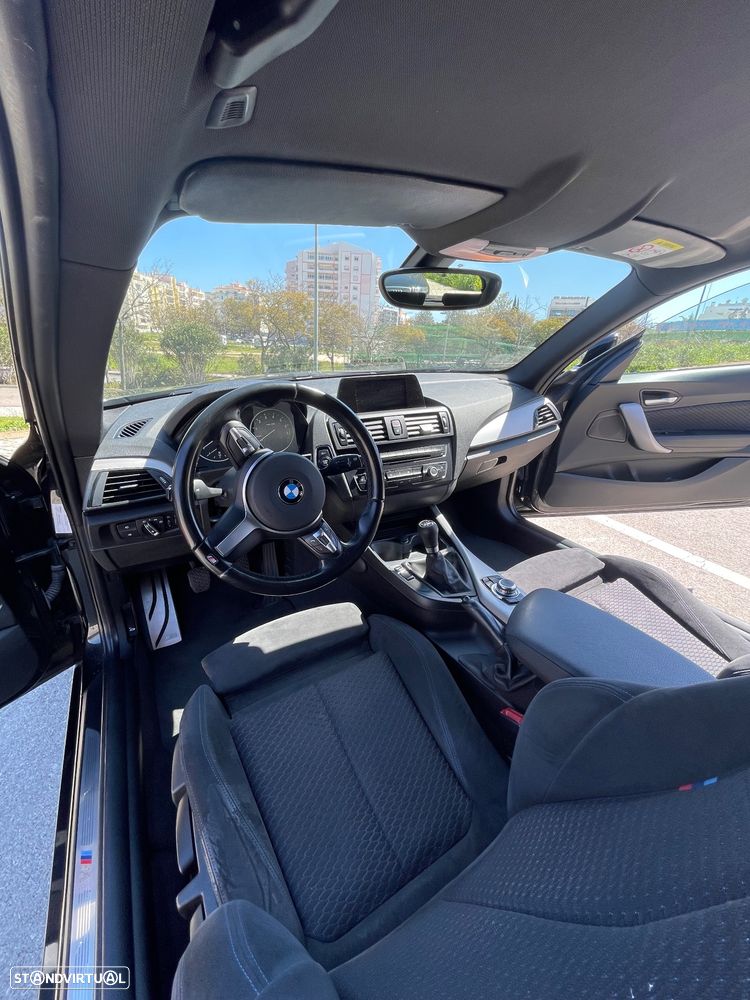 BMW 116 i Pack M - 12