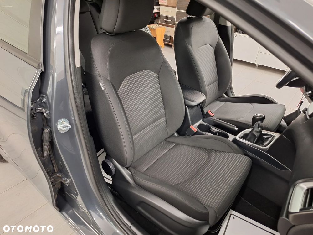 Kia Ceed 1.4 CVVT Dream Team Edition - 28