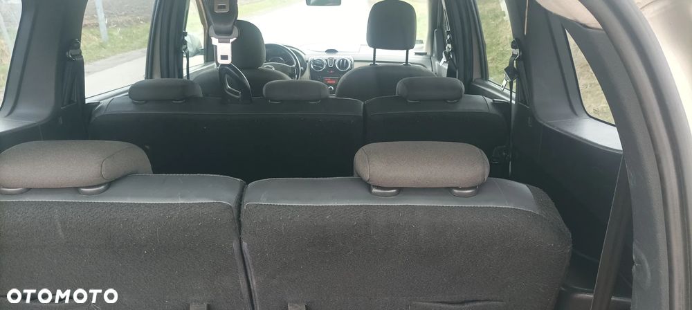 Dacia Lodgy ver-1-6-laureate - 12