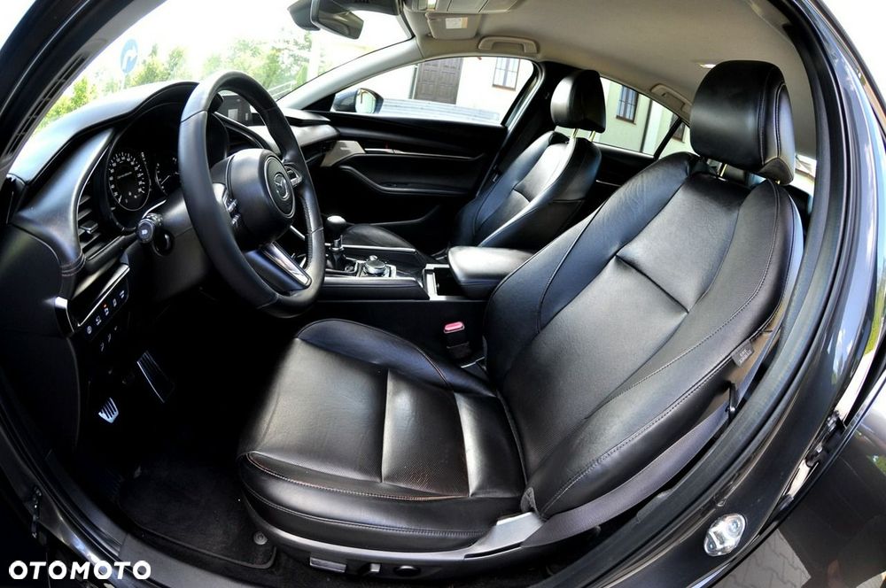 Mazda 3 - 7