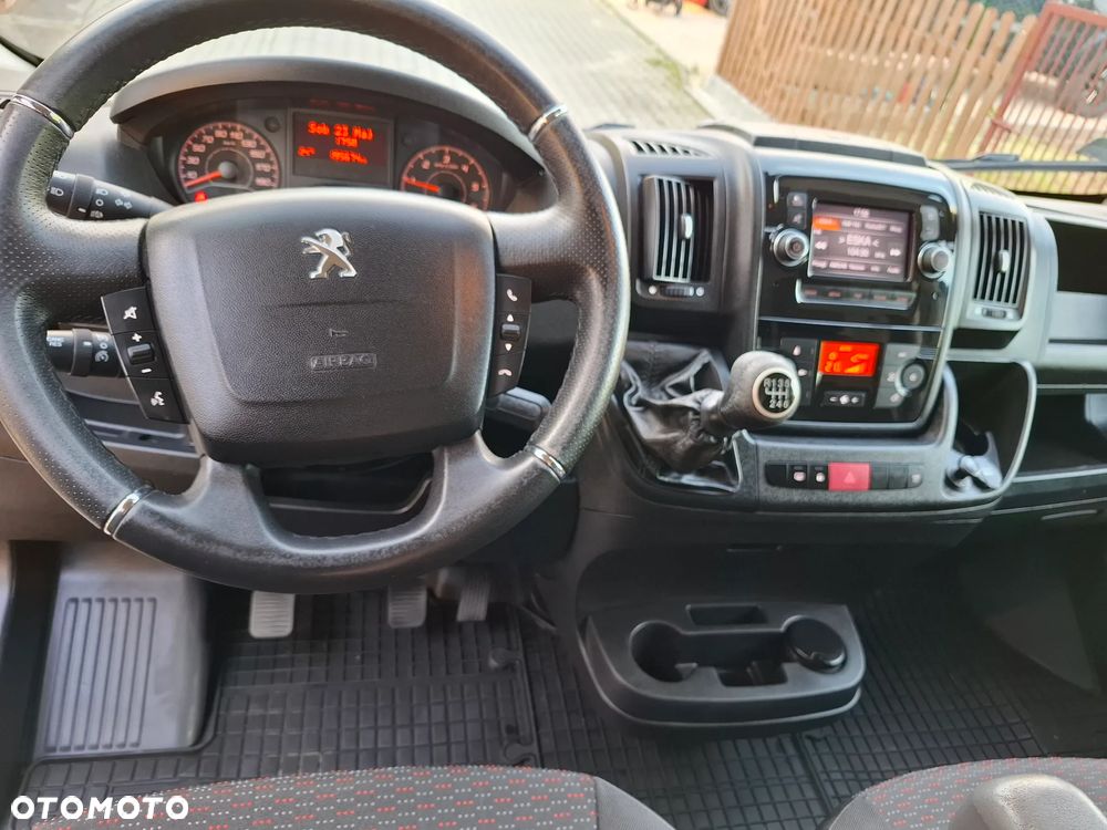 Peugeot Boxer - 25