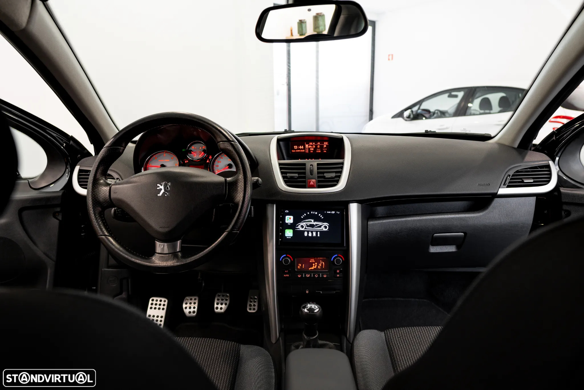 Peugeot 207 1.4 HDi Sport - 29