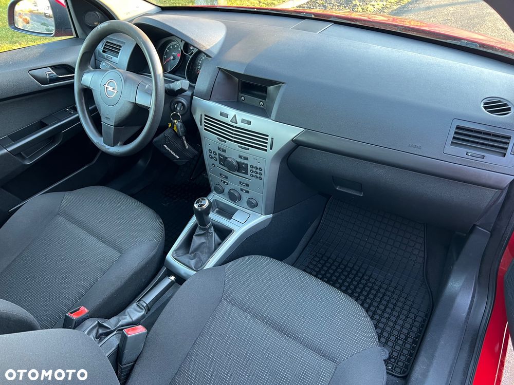 Opel Astra 1.4 Selection - 19