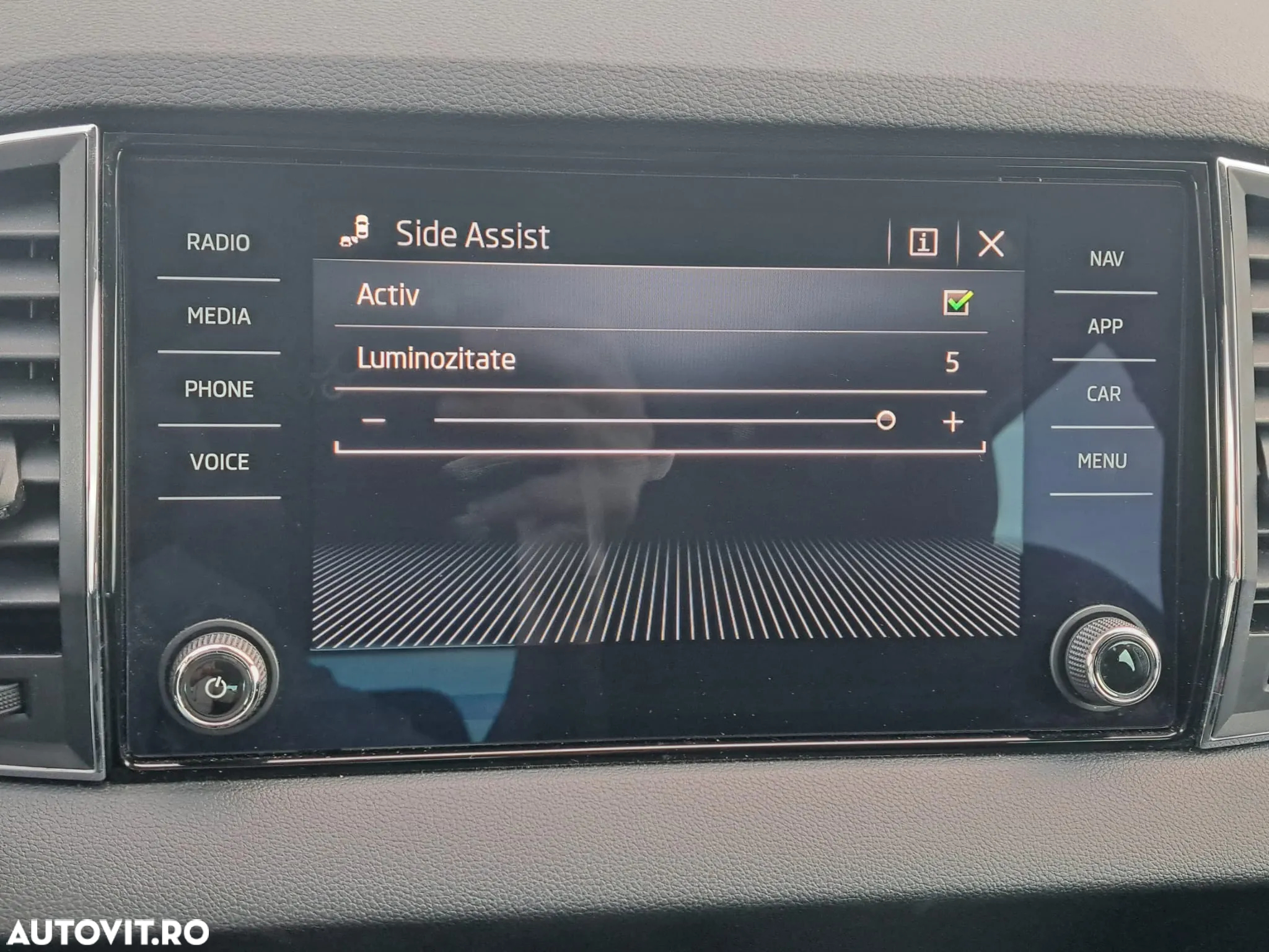 Skoda Karoq 2.0 TDI 4X4 DSG Style - 22