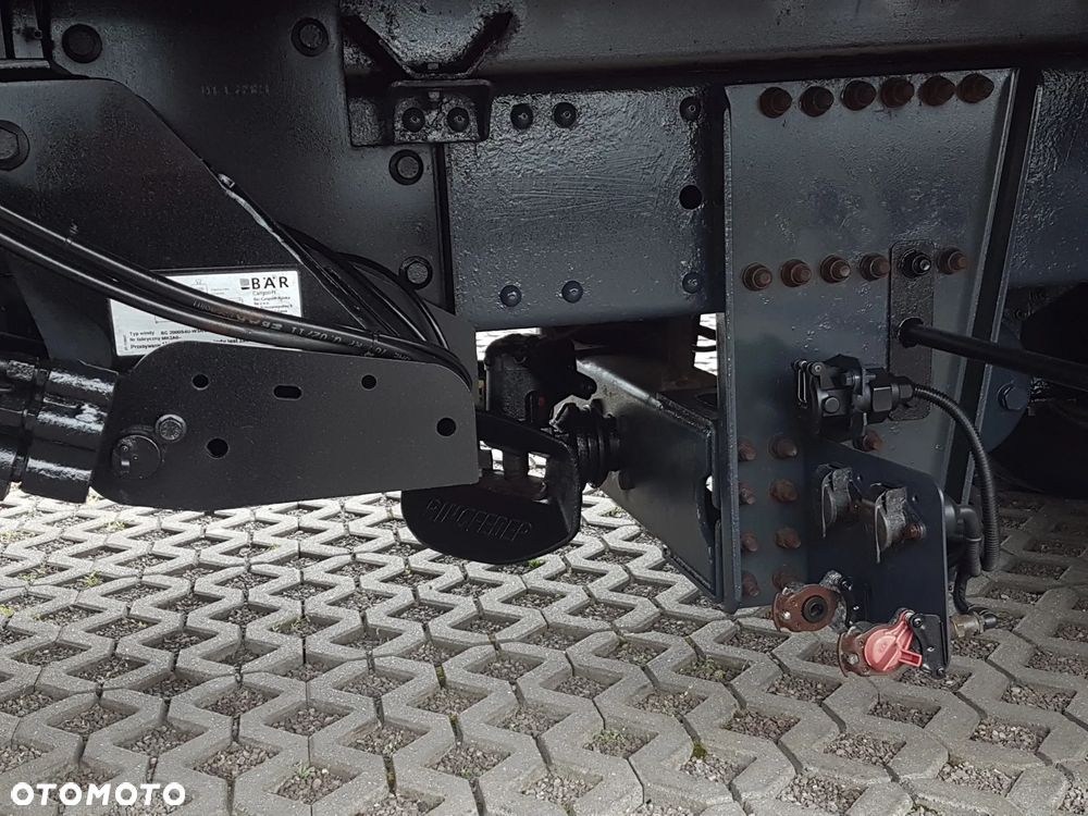 Iveco EUROCARGO KONTENER FIRANKA 17EP 7,02x2,49x2,65 MANUAL DMC 11990 KG - 19