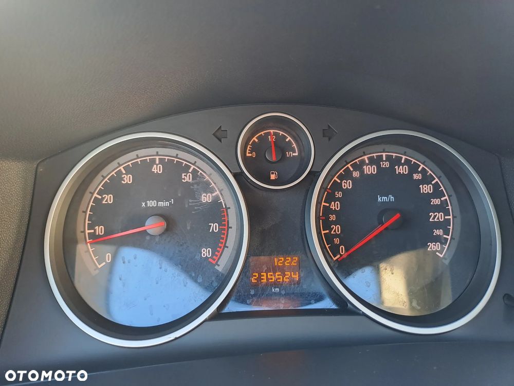 Opel Astra - 13