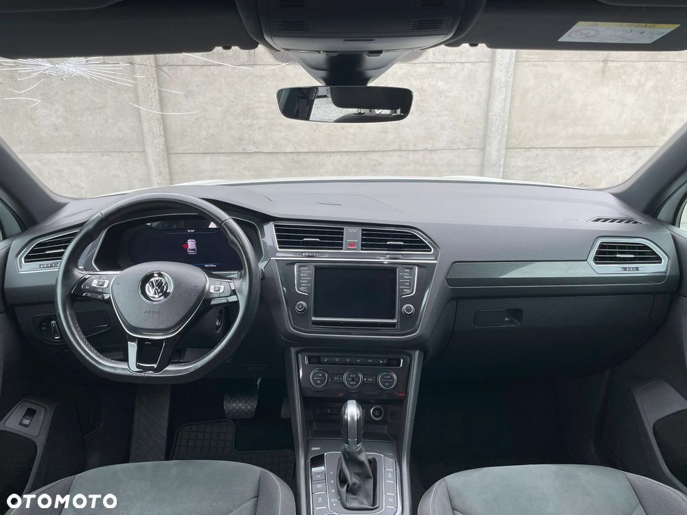 Volkswagen Tiguan 2.0 TDI 4Mot Sport&Style DSG - 25