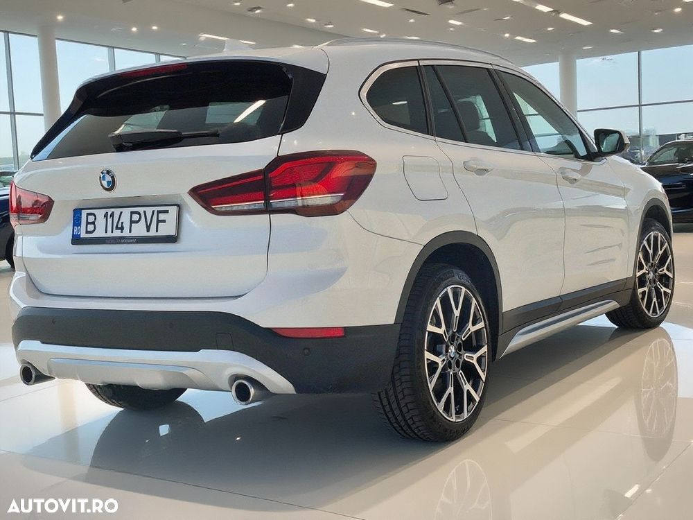 BMW X1 sDrive20d Aut. xLine - 3