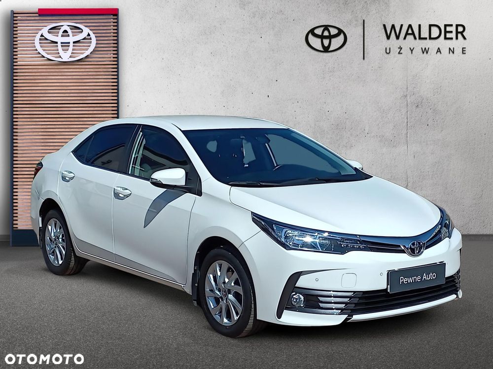Toyota Corolla - 8