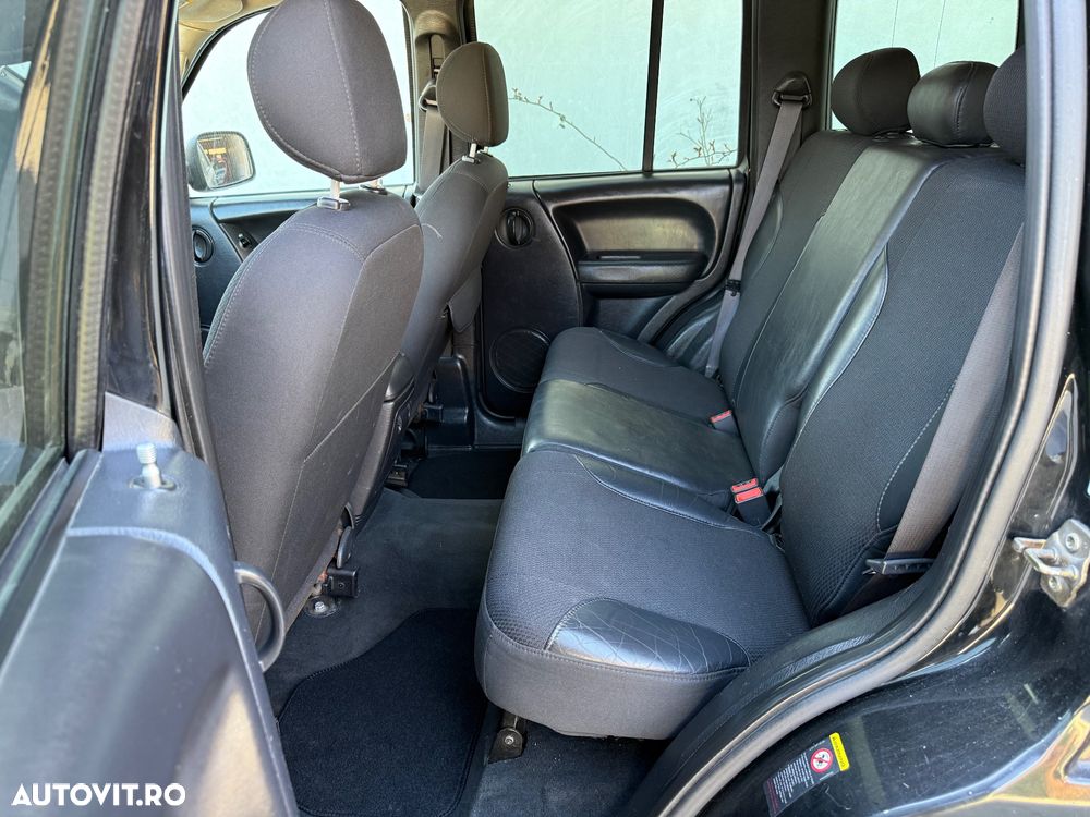 Jeep Cherokee 2.8 CRD Renegade - 12