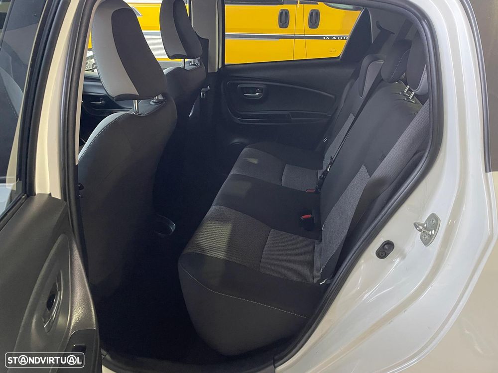 Toyota Yaris 1.0 VVT-i Y20 Club - 21