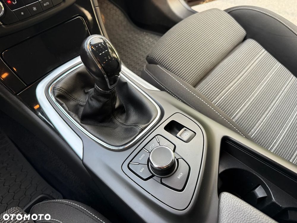 Opel Insignia 2.0 CDTI Cosmo - 21