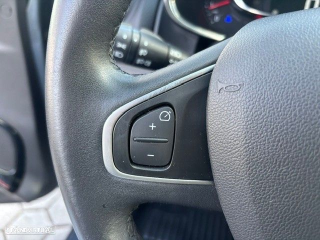 Renault Clio 1.5 dCi Limited - 19