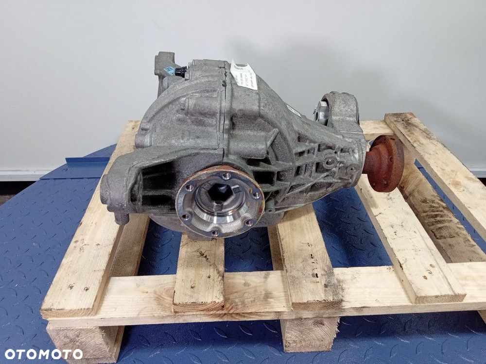 BENTLEY BENTAYGA 6.0 W12 AUDI Q7 SQ7 4M MOST DYFER TYŁ 0DG500043 - 4