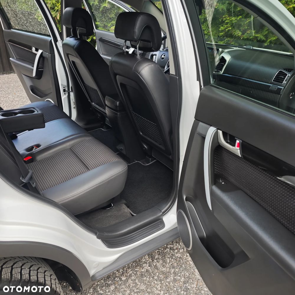 Chevrolet Captiva 2.4 2WD LT - 28