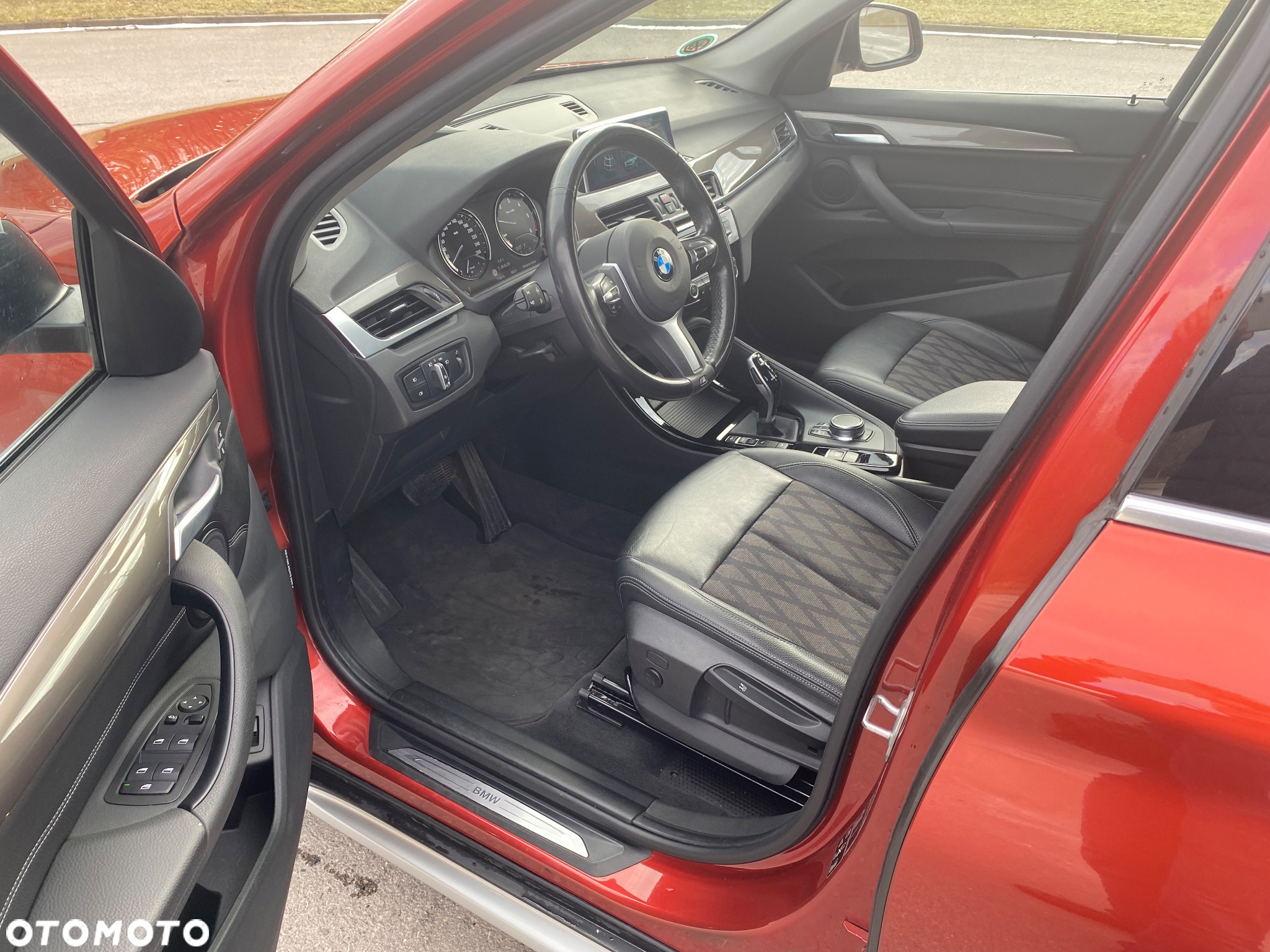 BMW X1 xDrive18d Business Edition sport - 16
