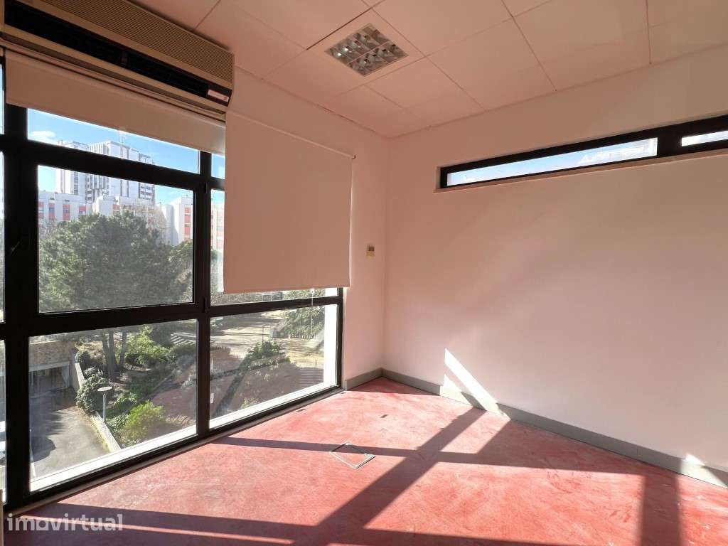Escritório para arrendamento em Miraflores com 130 m2 - Grande imagem: 4/11