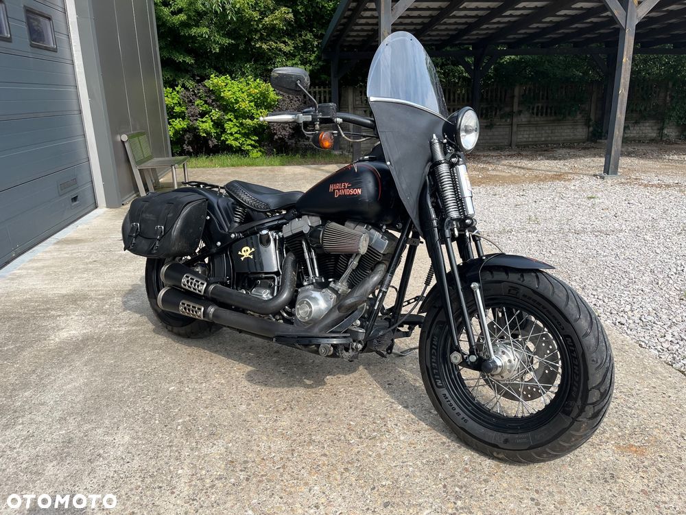 Harley-Davidson Softail Cross Bones - 4