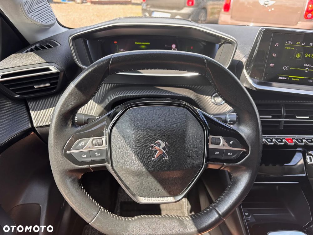 Peugeot 208 PureTech 100 Allure - 10