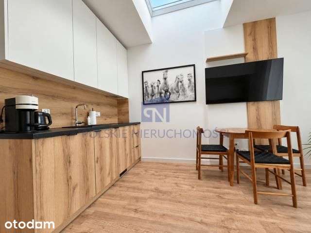 Studio z balkonem | 2750 zł ze wszystkimi opłatami