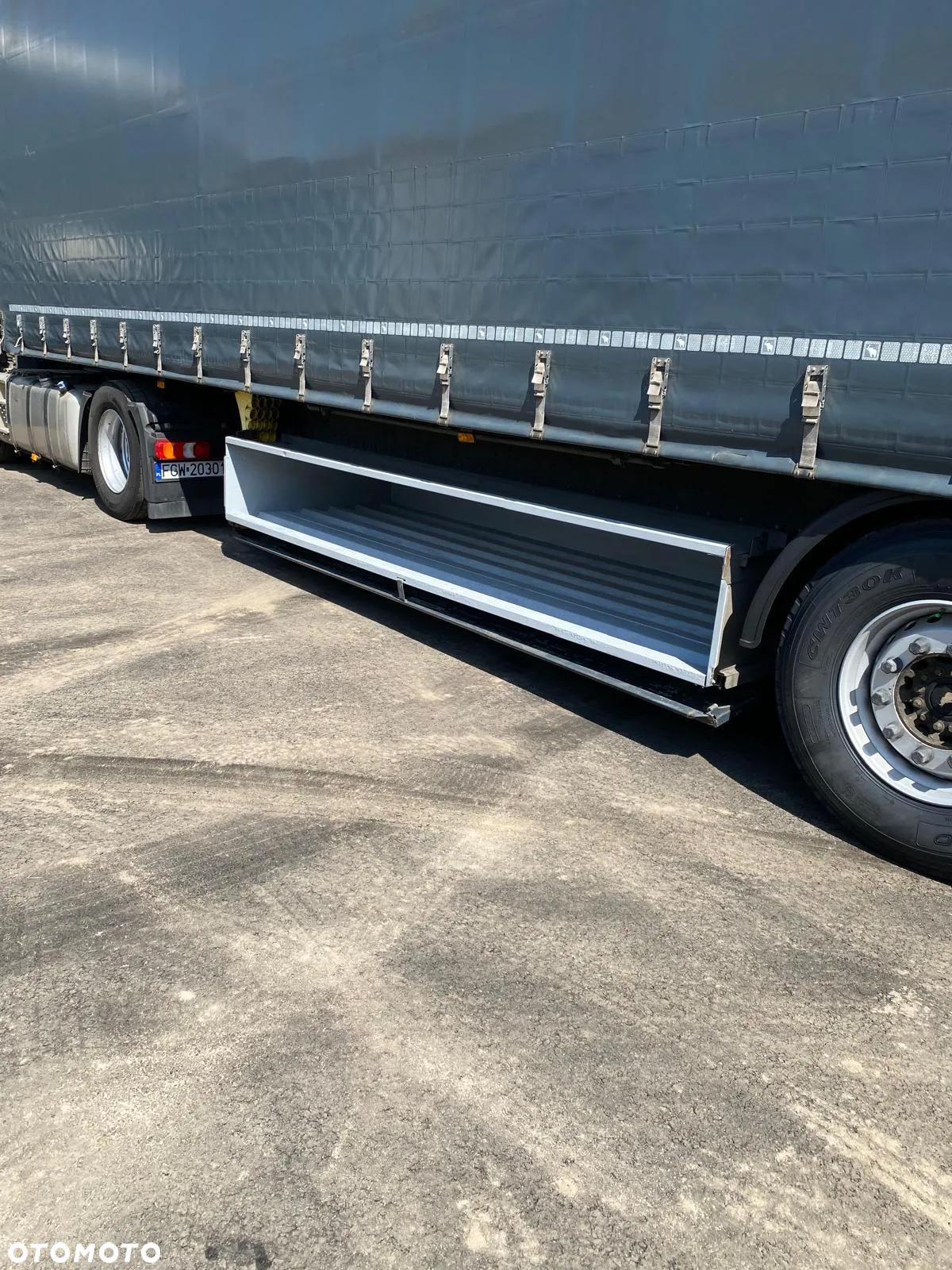 Schmitz Cargobull SCB S3T - 9