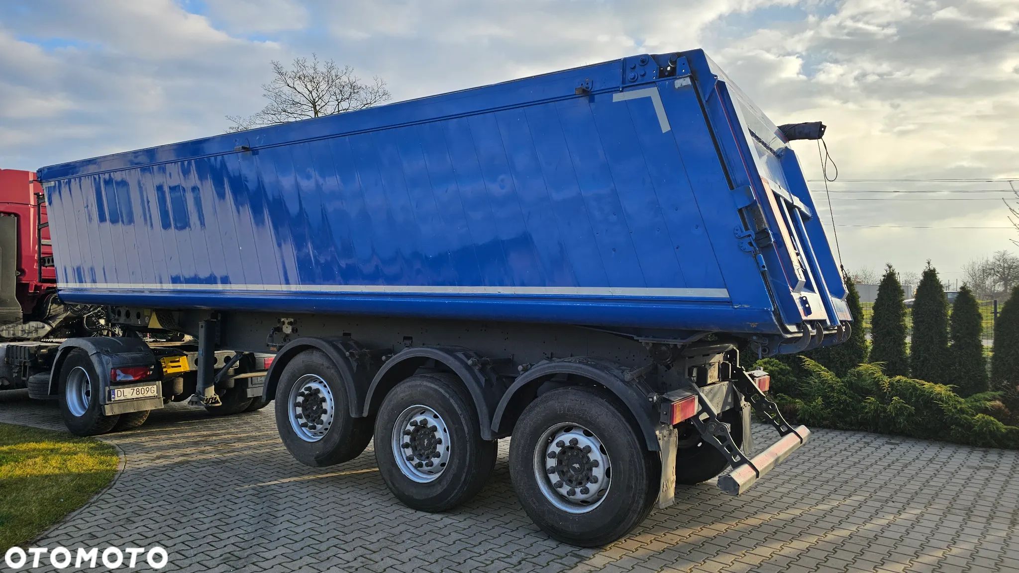 Schmitz Cargobull Ski24 - 1