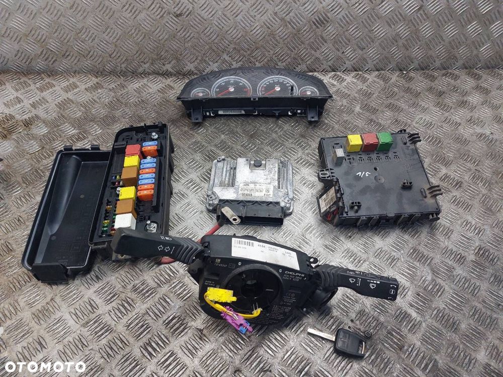 ZESTAW STARTOWY OPEL VECTRA C 1.9 CDTI 55189630 13165349 13144741UZ - 1