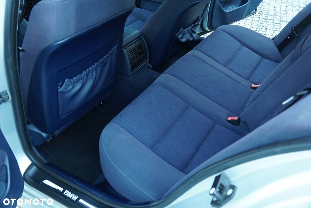 BMW Seria 5 - 12