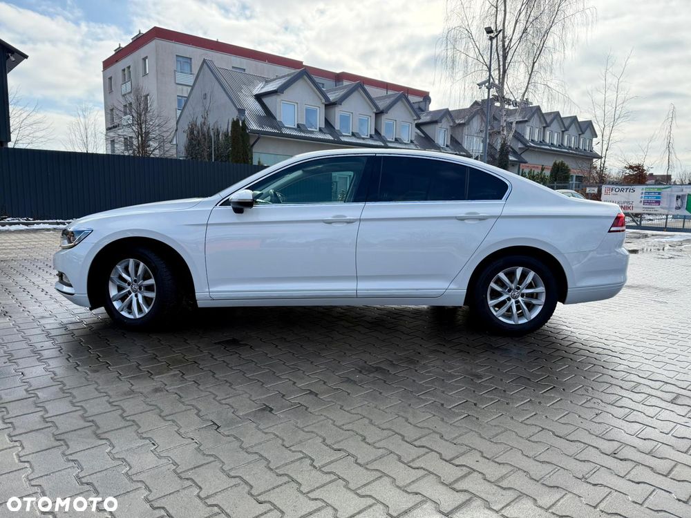 Volkswagen Passat - 5