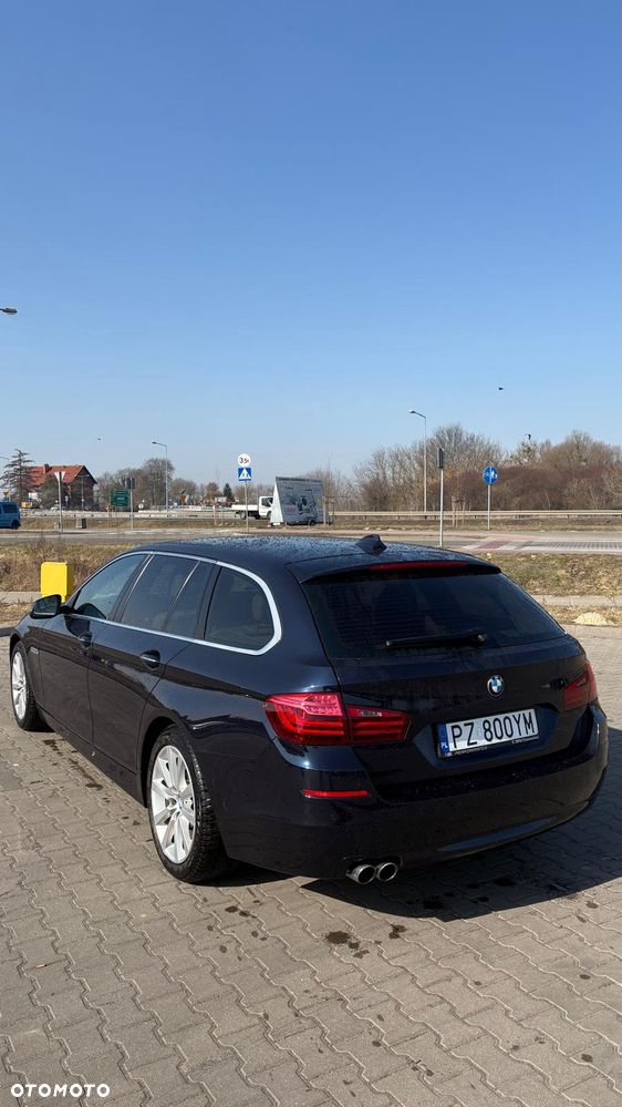 BMW Seria 5 520d xDrive - 13