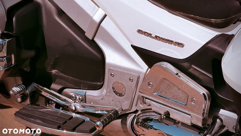 Honda GL - 19