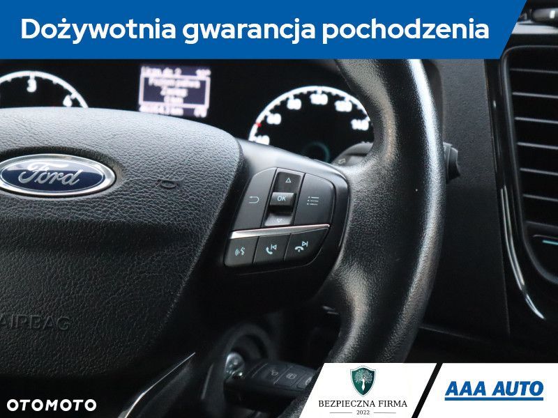 Ford Tourneo Custom - 22