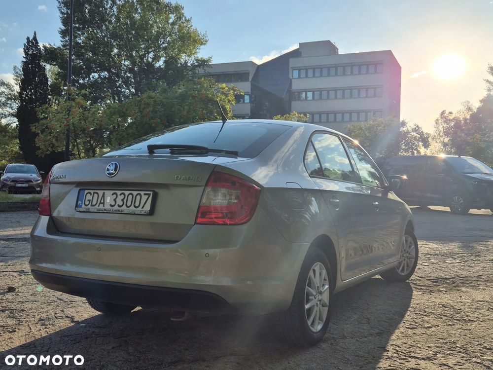 Skoda RAPID 1.6 TDI DPF Active - 11