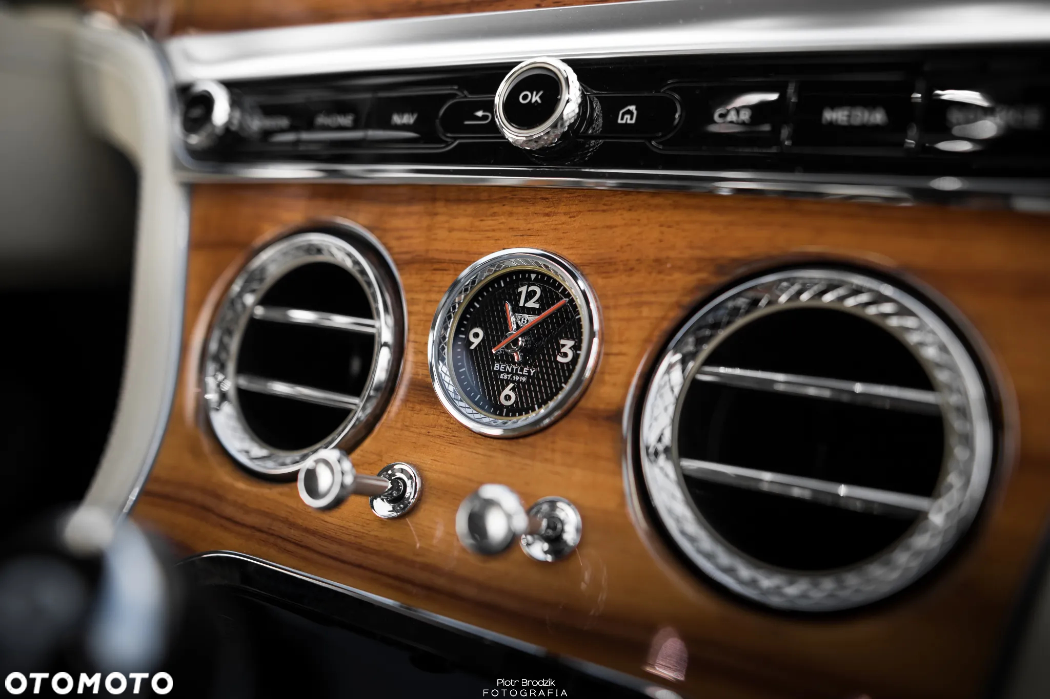 Bentley Continental GT V8 S - 19