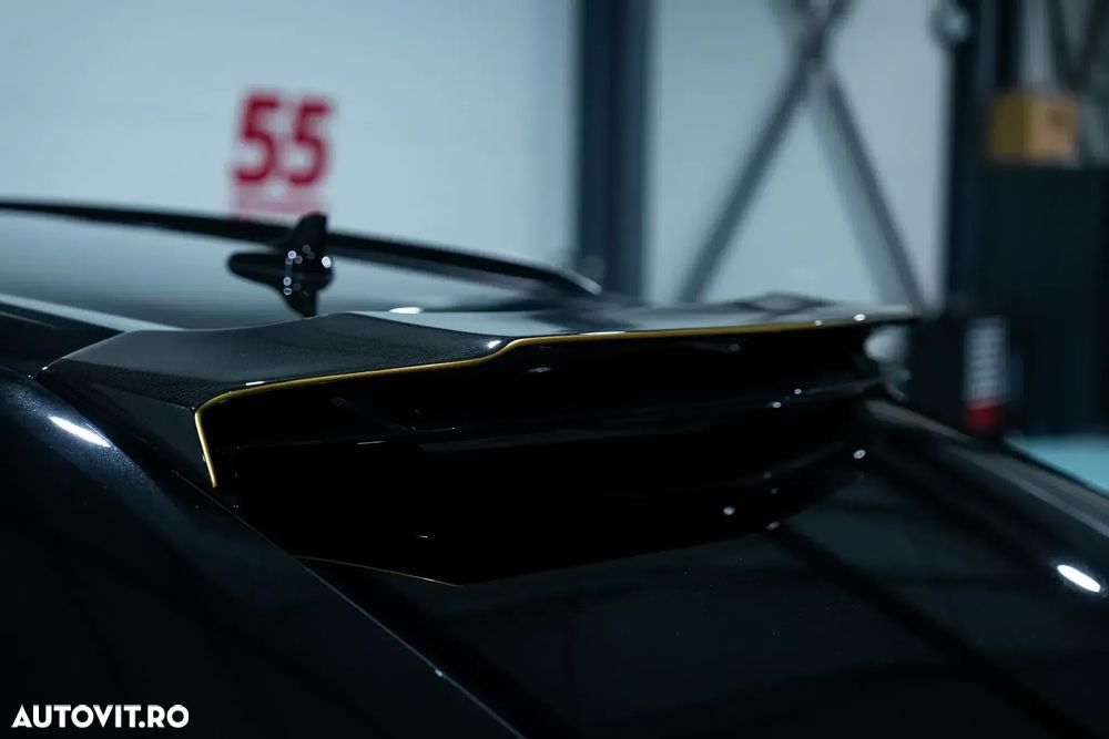 Lamborghini URUS - 15