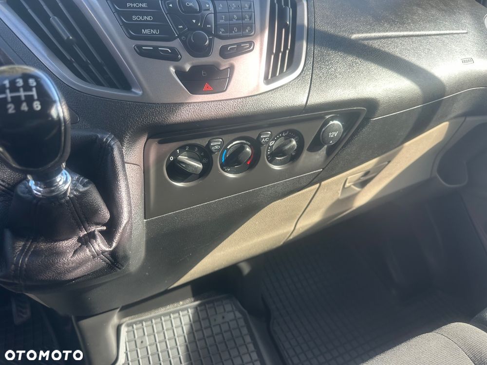 Ford Transit Custom 2.0 130ps 2017/18 6oso. L2 Klima kamera tempomat - 22
