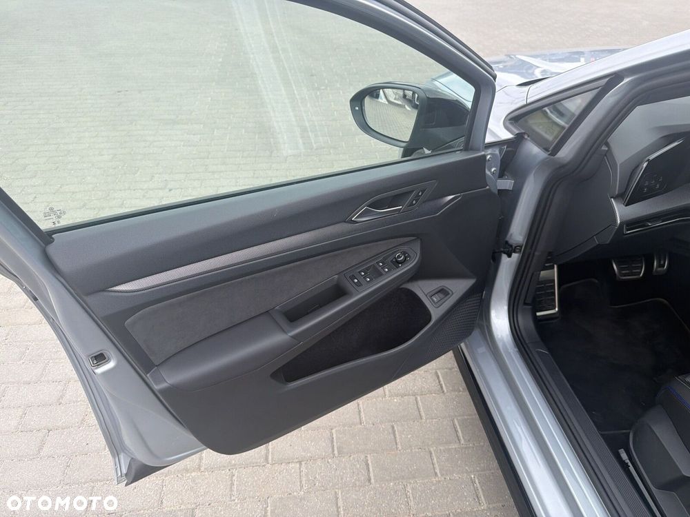 Volkswagen Golf Variant 2.0 TDI R-Line DSG - 10