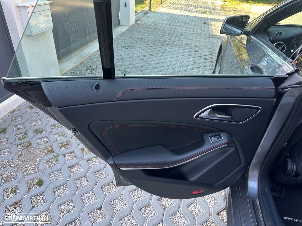 Mercedes-Benz CLA 200 d Shooting Brake AMG Line Aut. - 14