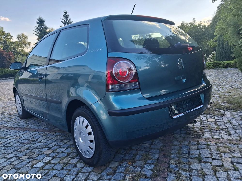 Volkswagen Polo - 8